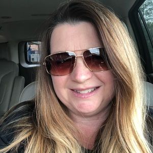 Meet your Posher, Diane